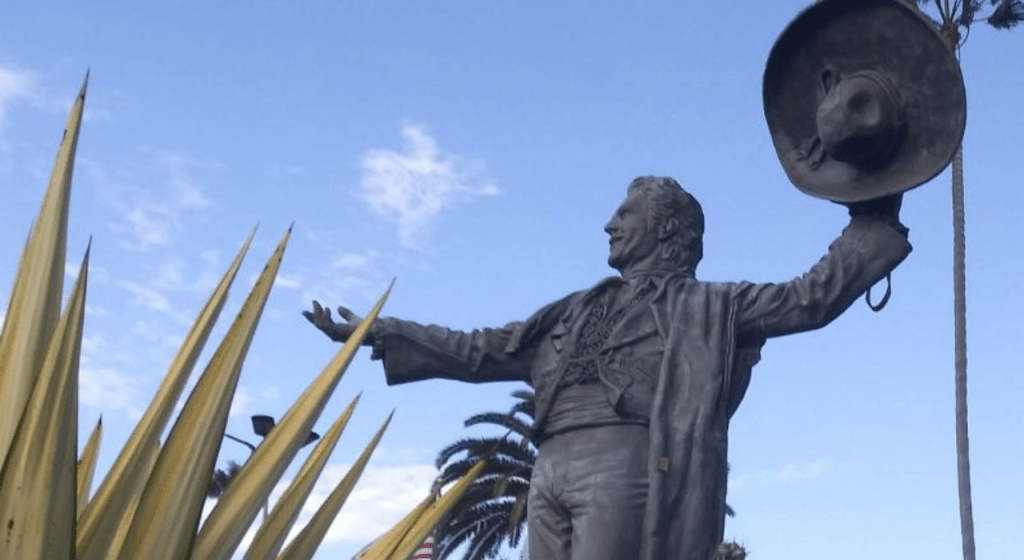 Tom Hernández - Aislados libro